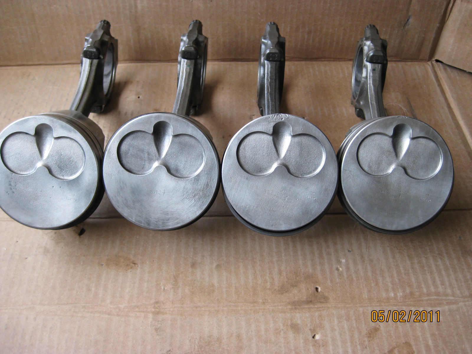 Piston_tops.jpg